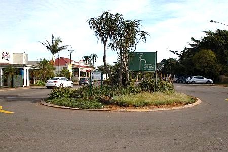 Landscaping on Old Main Road, Kloof (at Field's Centre)